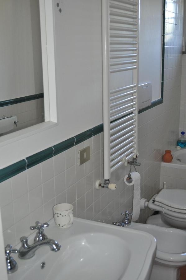 Bed and Breakfast Casale Vicino Al Golf Nazionale Monterosi Exterior foto