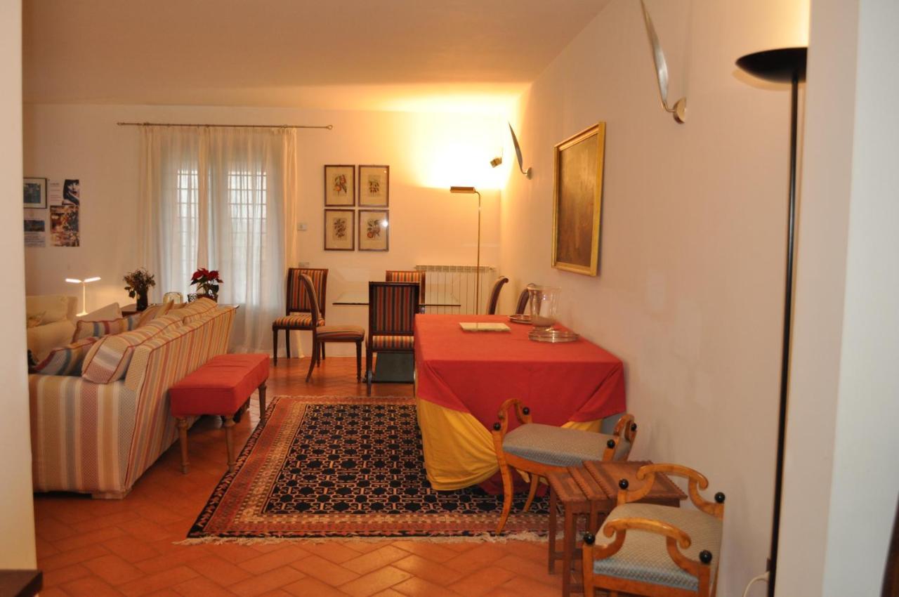 Bed and Breakfast Casale Vicino Al Golf Nazionale Monterosi Exterior foto